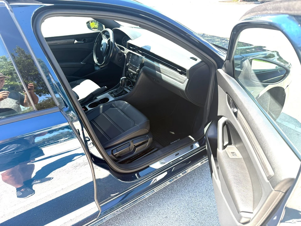 2021 Volkswagen Passat - Image 10 of 16