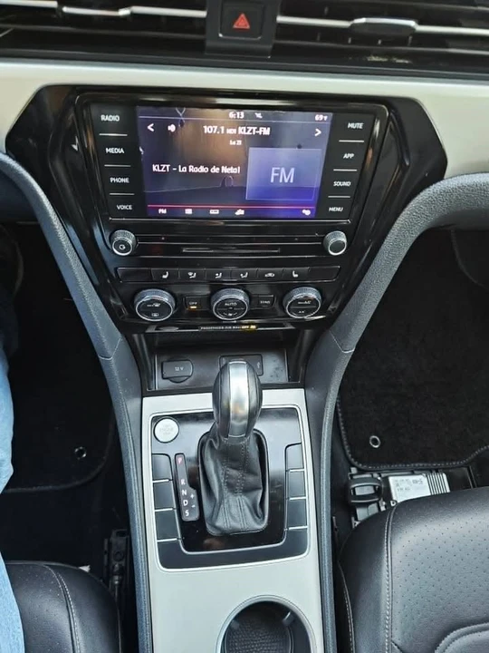 2021 Volkswagen Passat - Image 14 of 20