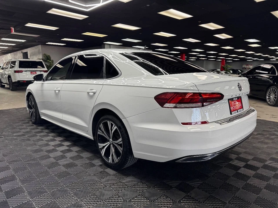 2021 Volkswagen Passat - Image 9 of 21