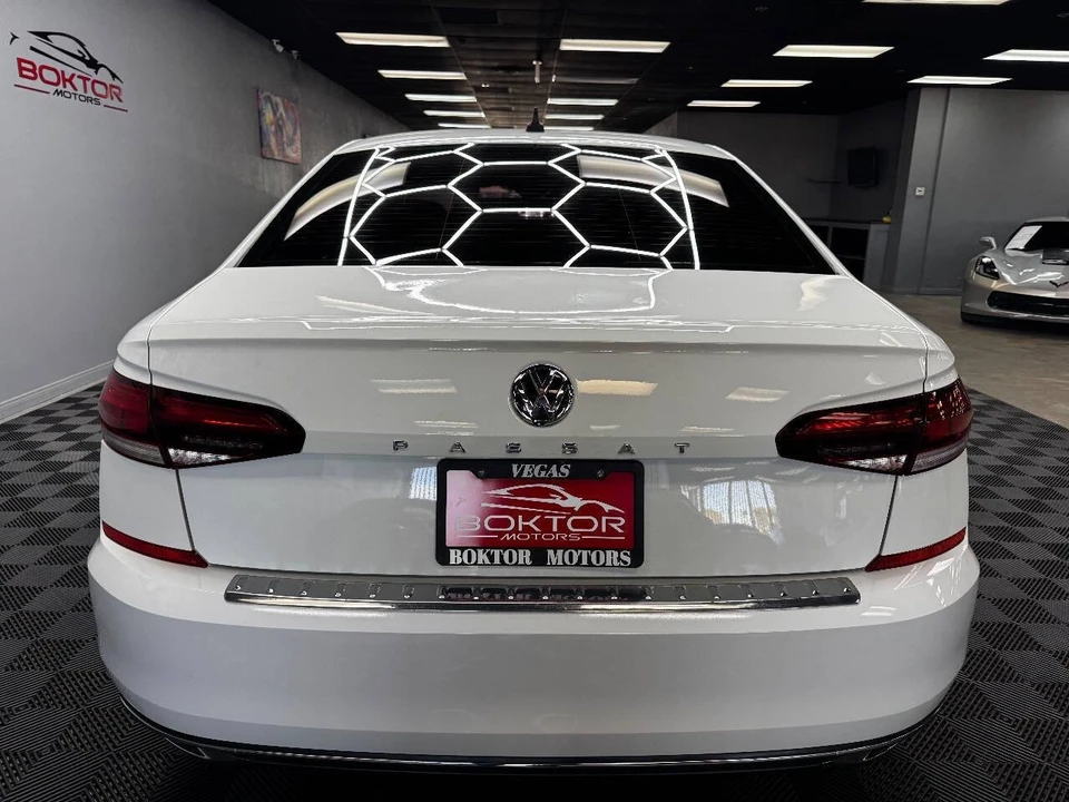 2021 Volkswagen Passat - Image 10 of 12