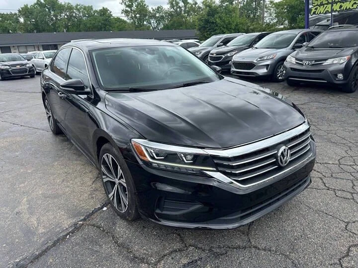 2021 Volkswagen Passat - Image 2 of 7