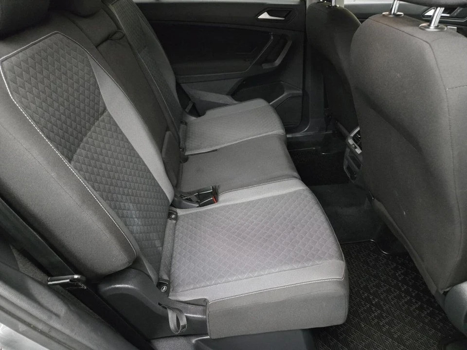 2021 Volkswagen Tiguan - Image 11 of 21