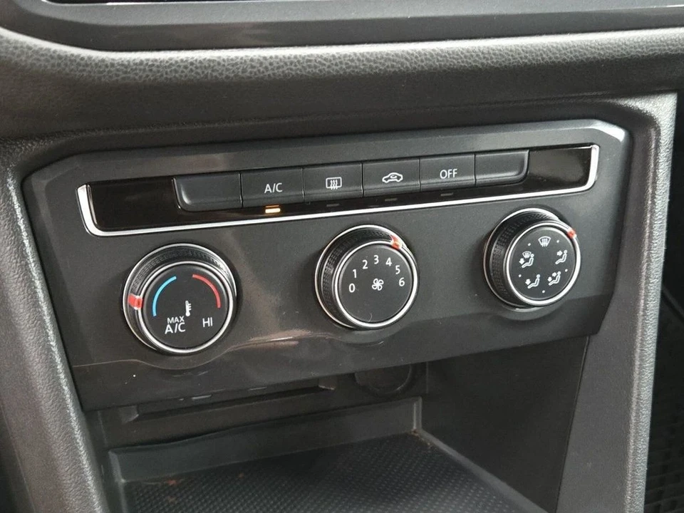 2021 Volkswagen Tiguan - Image 19 of 21