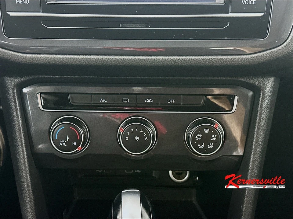 2021 Volkswagen Tiguan - Image 18 of 21