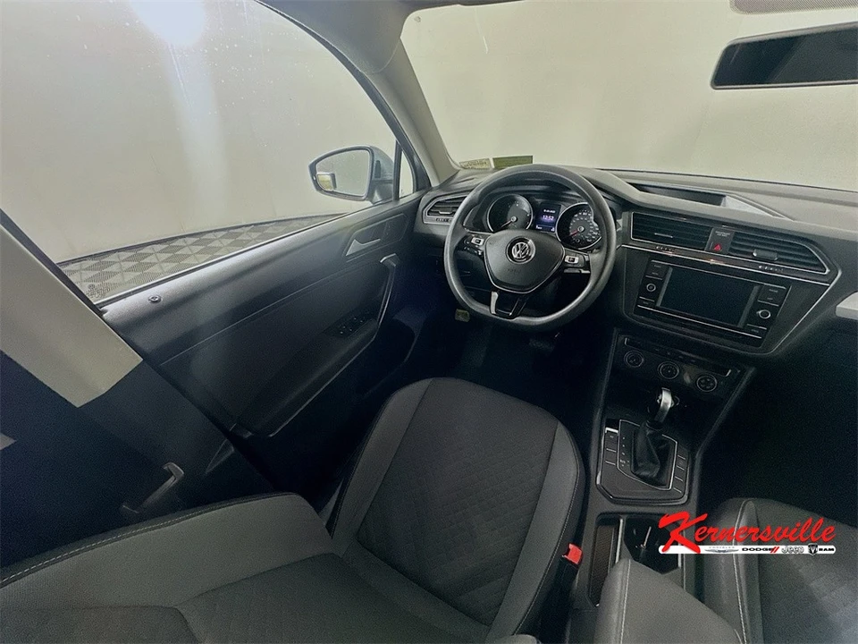 2021 Volkswagen Tiguan - Image 9 of 21