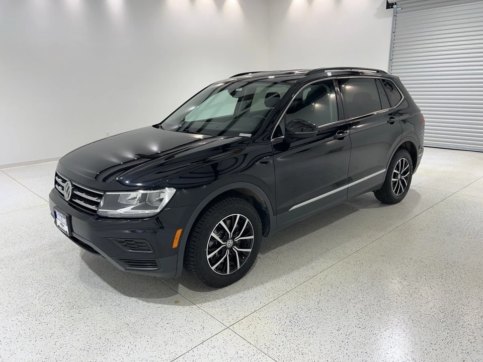 2021 Volkswagen Tiguan - Image 8 of 12