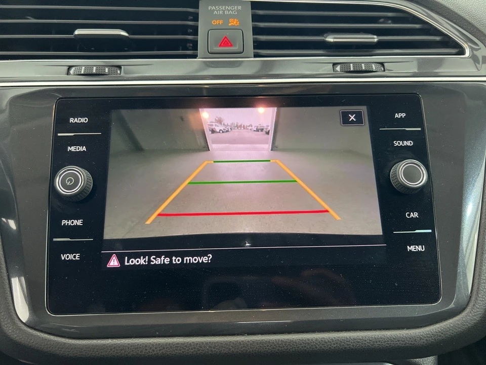 2021 Volkswagen Tiguan - Image 13 of 21