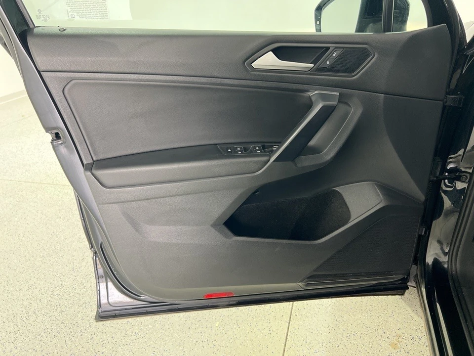 2021 Volkswagen Tiguan - Image 19 of 21