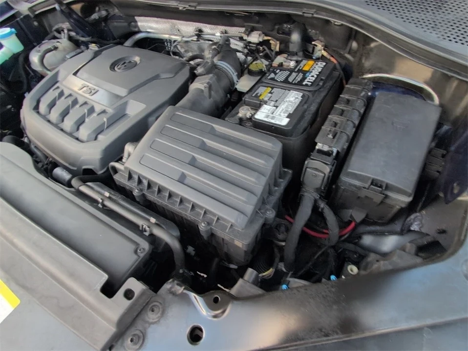 2021 Volkswagen Tiguan - Image 17 of 21