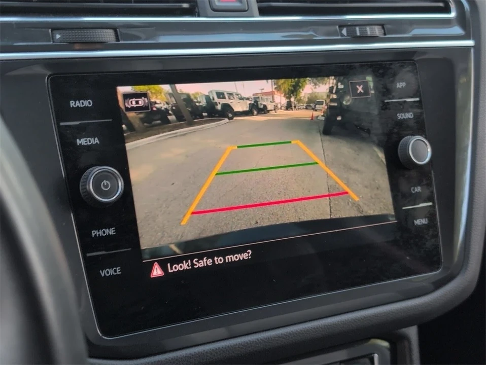 2021 Volkswagen Tiguan - Image 21 of 21