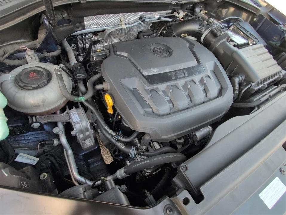 2021 Volkswagen Tiguan - Image 16 of 21