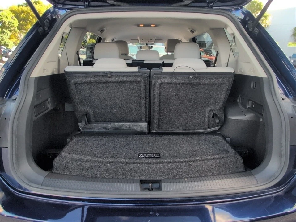 2021 Volkswagen Tiguan - Image 10 of 21