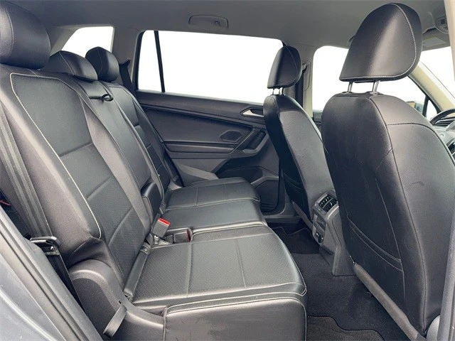 2021 Volkswagen Tiguan - Image 19 of 21
