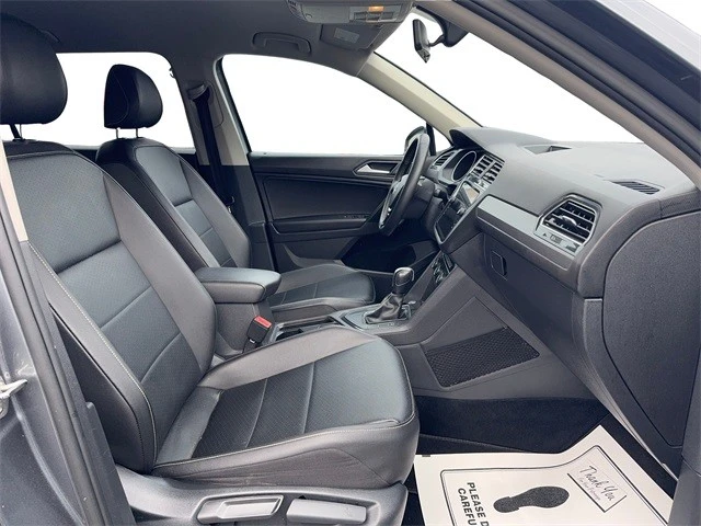 2021 Volkswagen Tiguan - Image 17 of 21