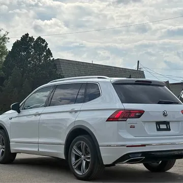 2021 Volkswagen Tiguan R-Line
