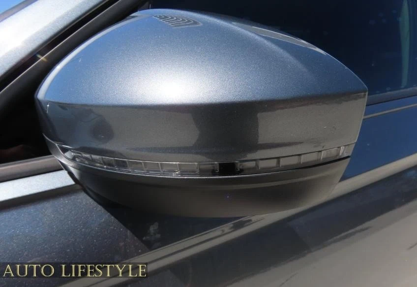 2021 Volkswagen Tiguan - Image 17 of 21