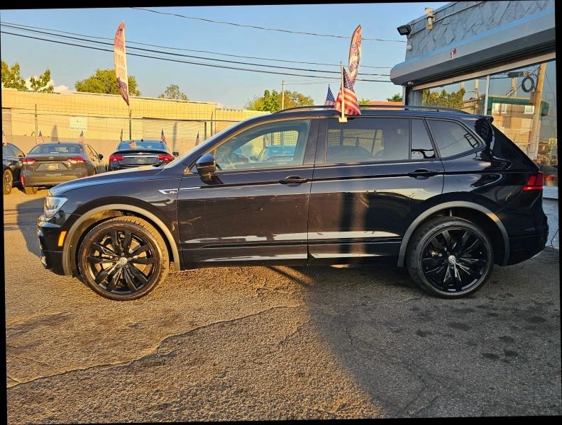 2021 Volkswagen Tiguan - Image 2 of 12