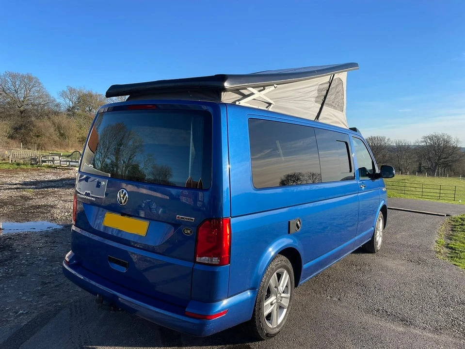 2021 Volkswagen EuroVan - Image 4 of 30