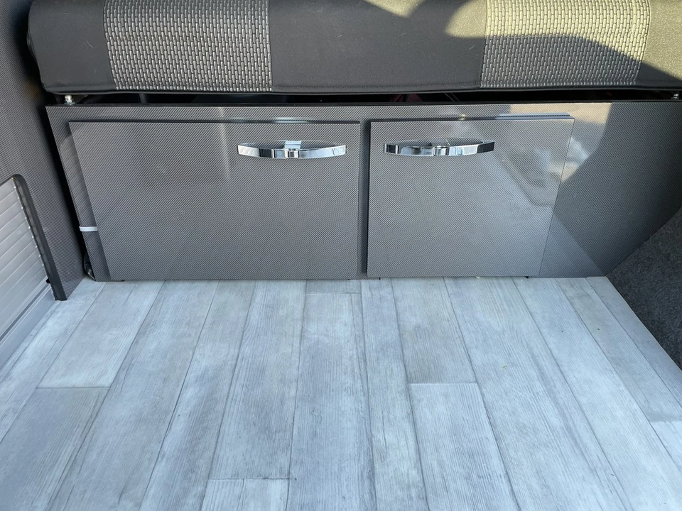 2021 Volkswagen EuroVan - Image 25 of 30