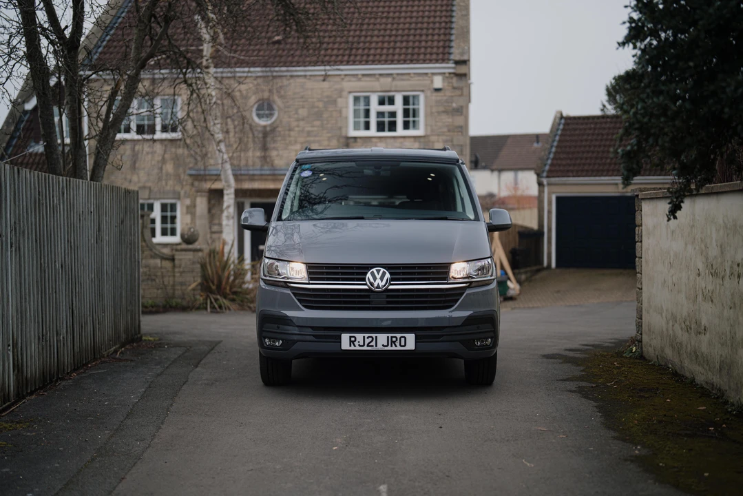 2021 Volkswagen EuroVan - Image 10 of 31