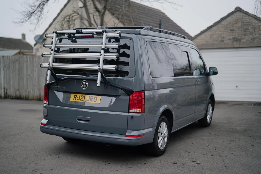 2021 Volkswagen EuroVan - Image 18 of 31