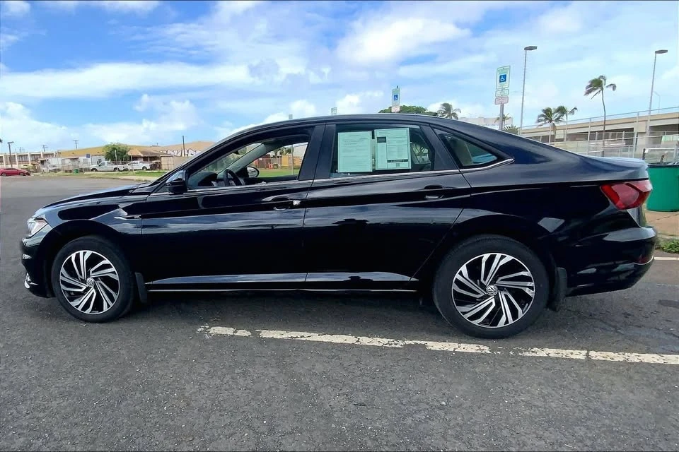 2021 Volkswagen A7 Jetta - Image 2 of 14