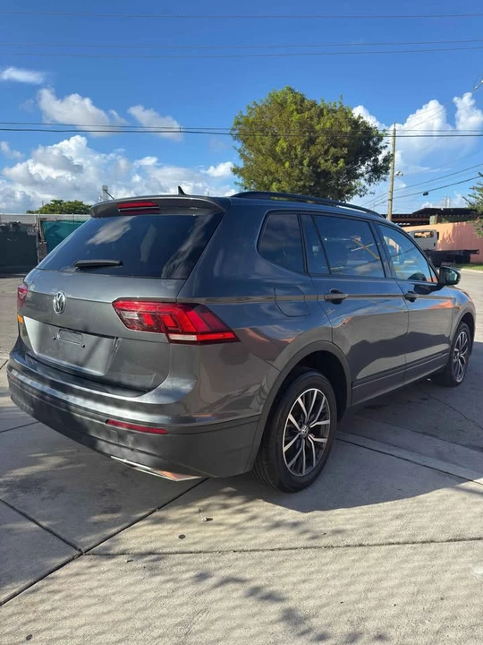 2021 Volkswagen Tiguan - Image 7 of 10