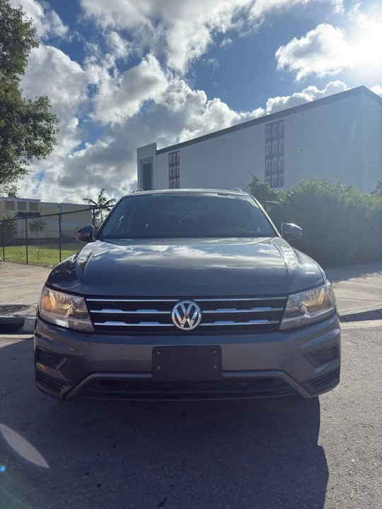 2021 Volkswagen Tiguan - Image 8 of 10