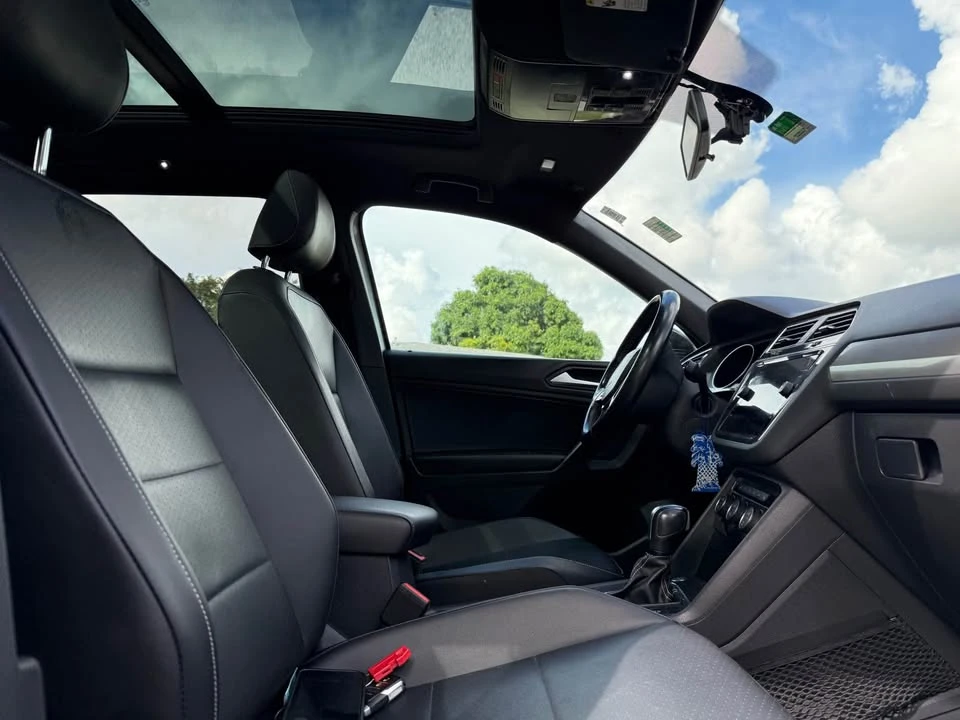 2021 Volkswagen Tiguan - Image 11 of 16