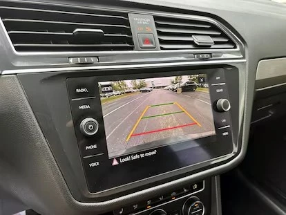 2021 Volkswagen Tiguan - Image 10 of 15