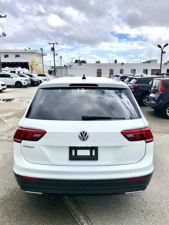 2021 Volkswagen Tiguan - Image 5 of 14