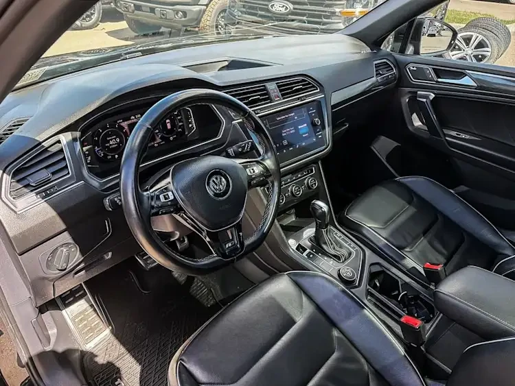 2021 Volkswagen Tiguan - Image 7 of 12