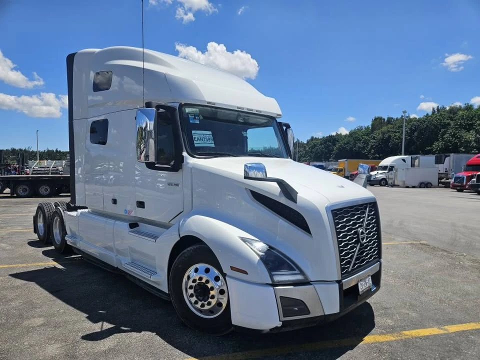 2021 Volvo 700 Series - Image 7 of 20