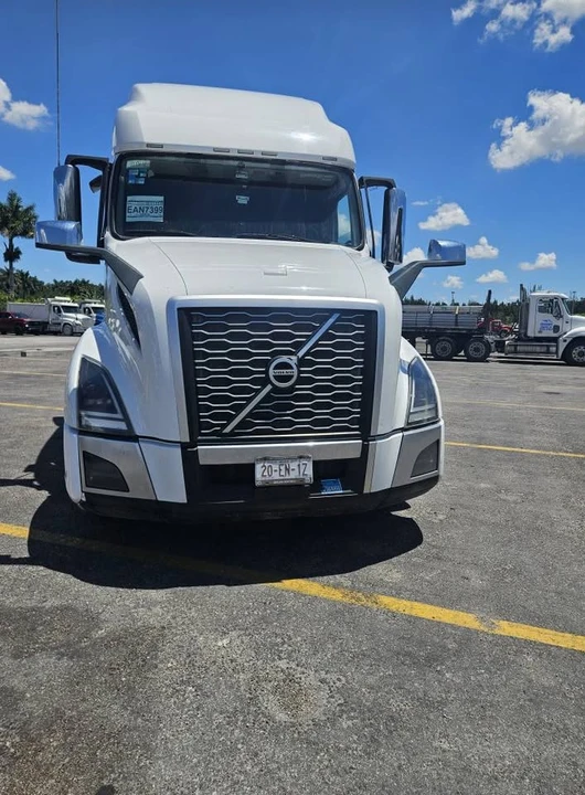 2021 Volvo 700 Series - Image 5 of 20