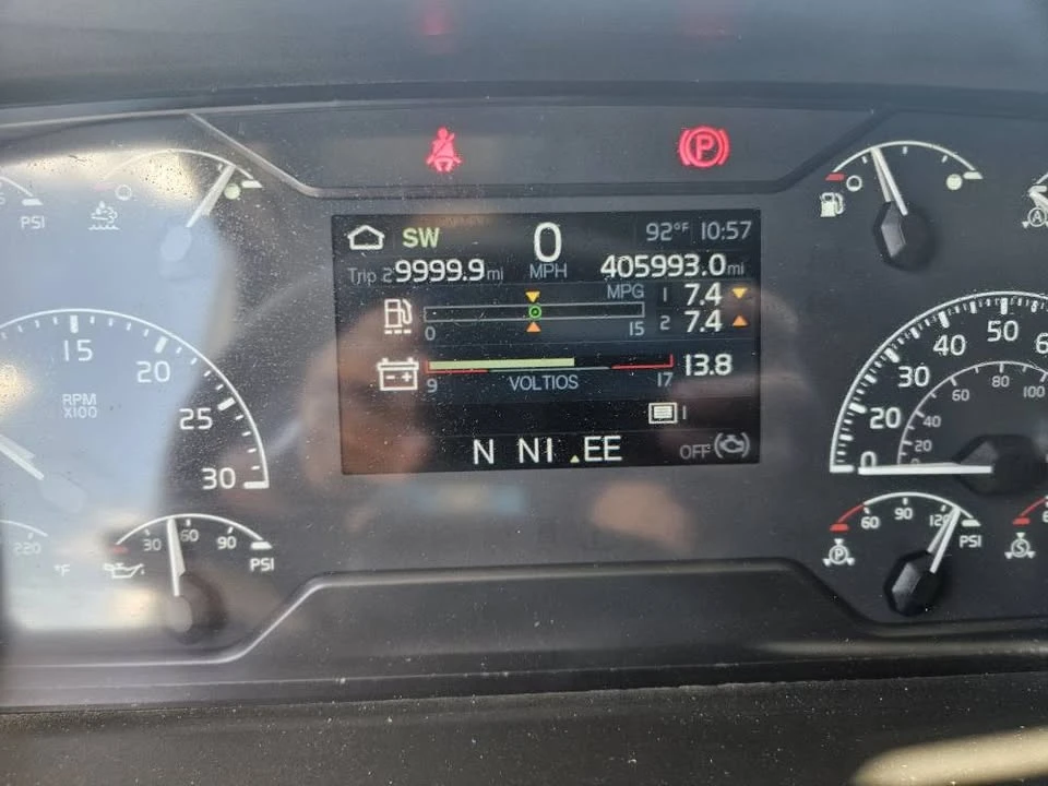 2021 Volvo 700 Series - Image 13 of 20