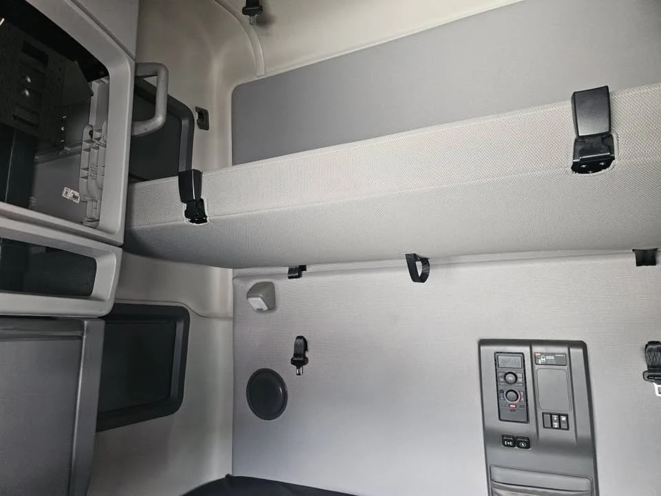 2021 Volvo 700 Series - Image 19 of 20