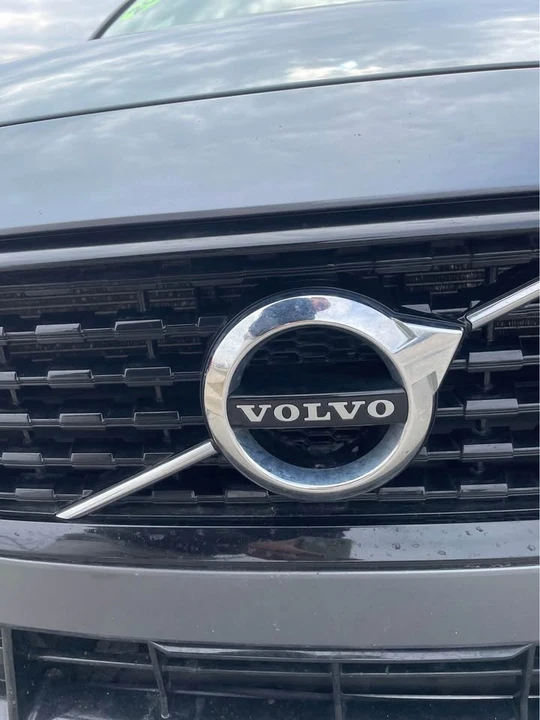 2021 Volvo S60 3rd Gen - Image 4 of 12