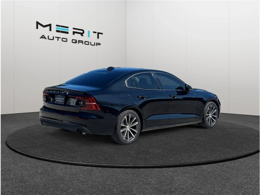 2021 Volvo S60 3rd Gen - Image 9 of 12