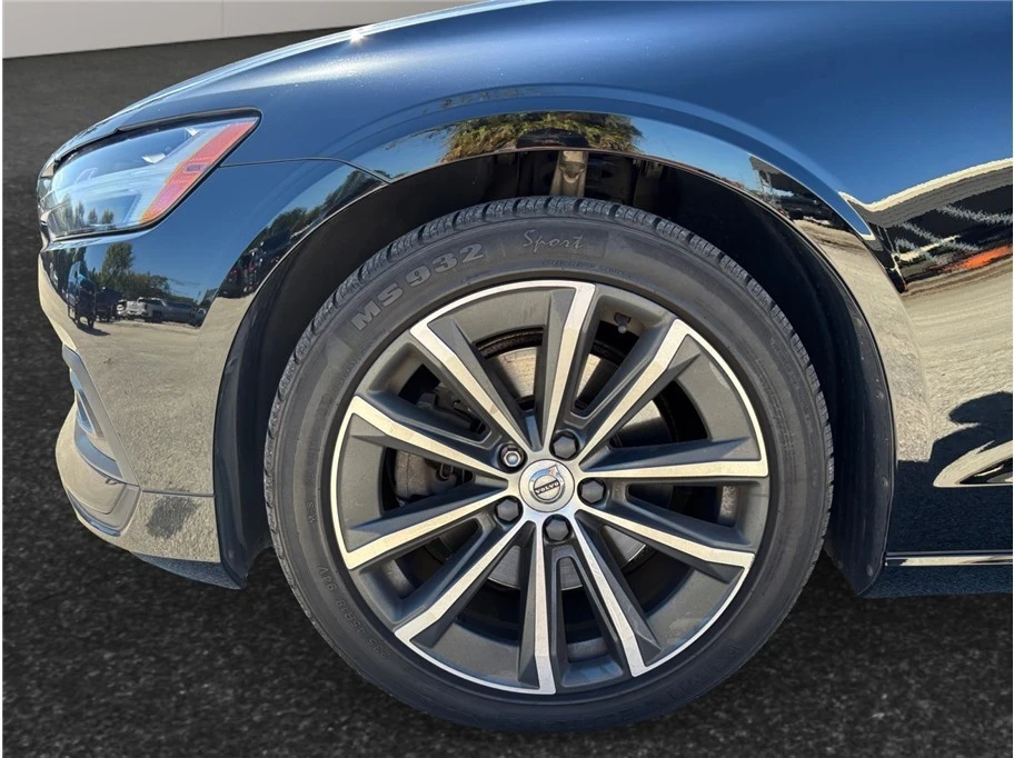 2021 Volvo S60 3rd Gen - Image 13 of 21