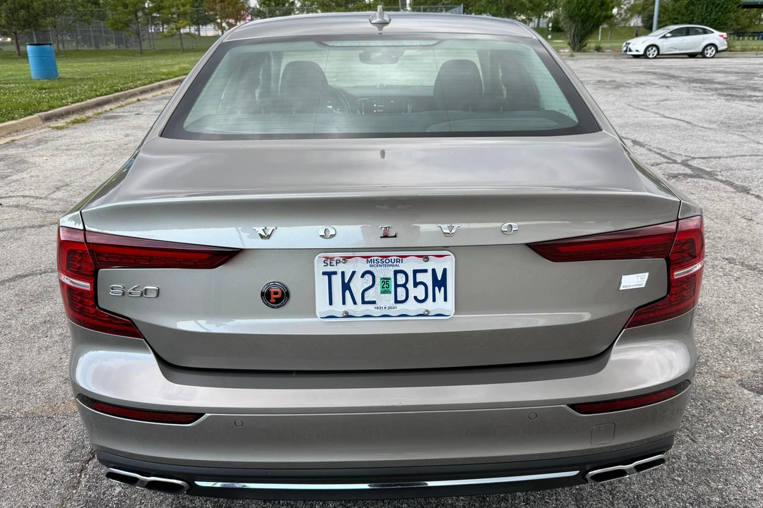 2021 Volvo S60 3rd Gen - Image 5 of 31