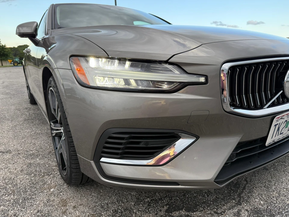 2021 Volvo S60 3rd Gen - Image 18 of 31
