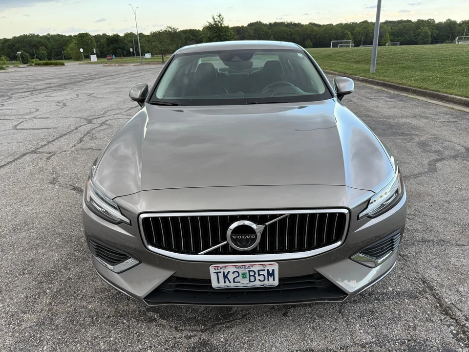 2021 Volvo S60 3rd Gen - Image 7 of 31
