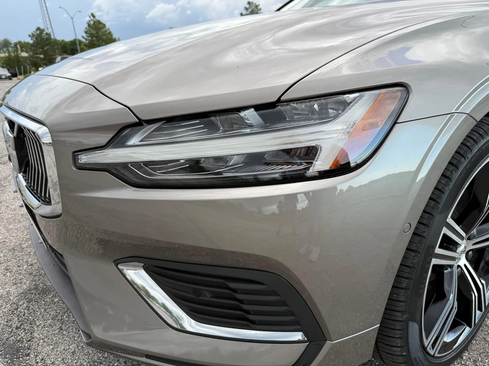 2021 Volvo S60 3rd Gen - Image 23 of 31
