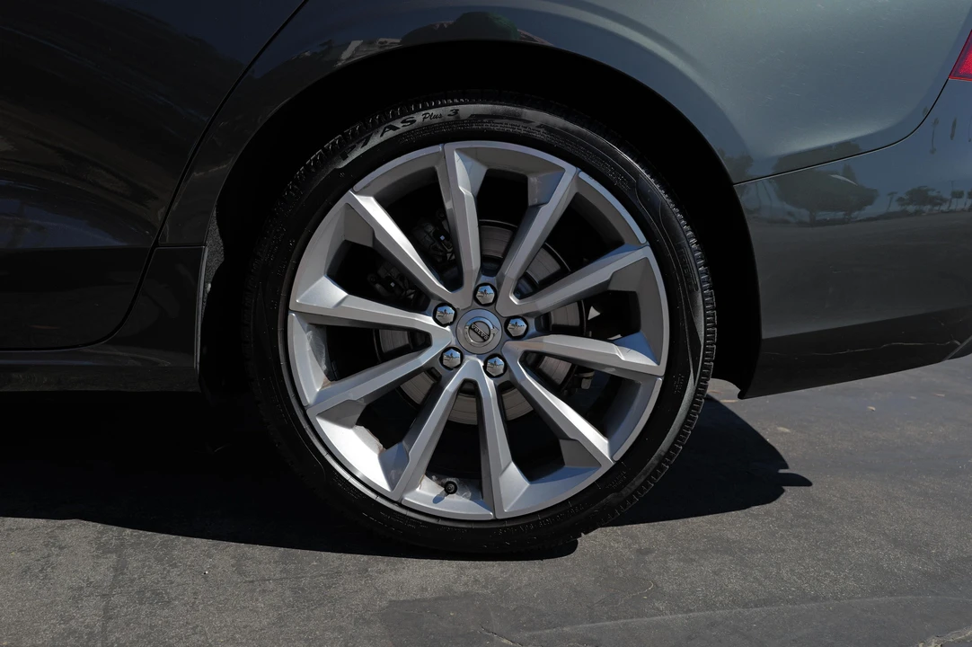 2021 Volvo S60 3rd Gen - Image 18 of 31