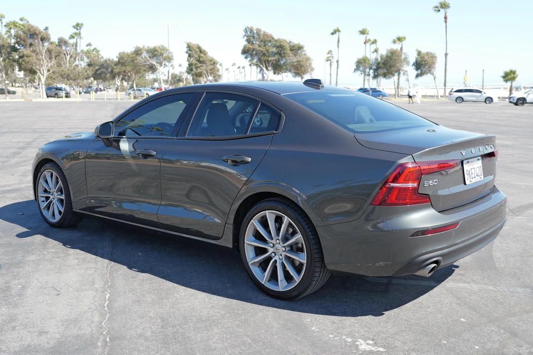 2021 Volvo S60 3rd Gen - Image 4 of 31