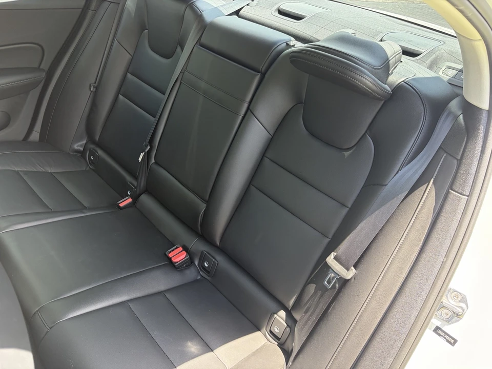 2021 Volvo S60 3rd Gen - Image 25 of 31