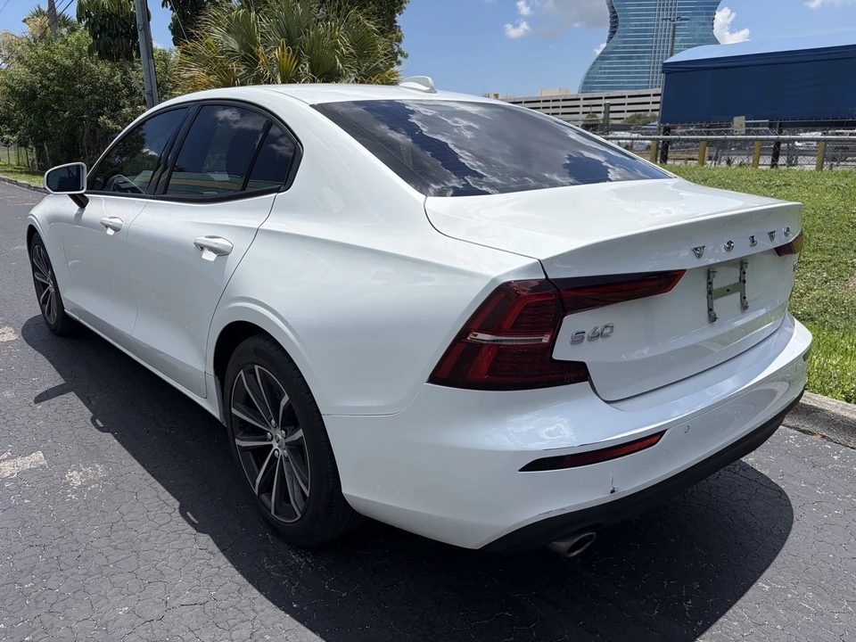 2021 Volvo S60 3rd Gen - Image 8 of 31
