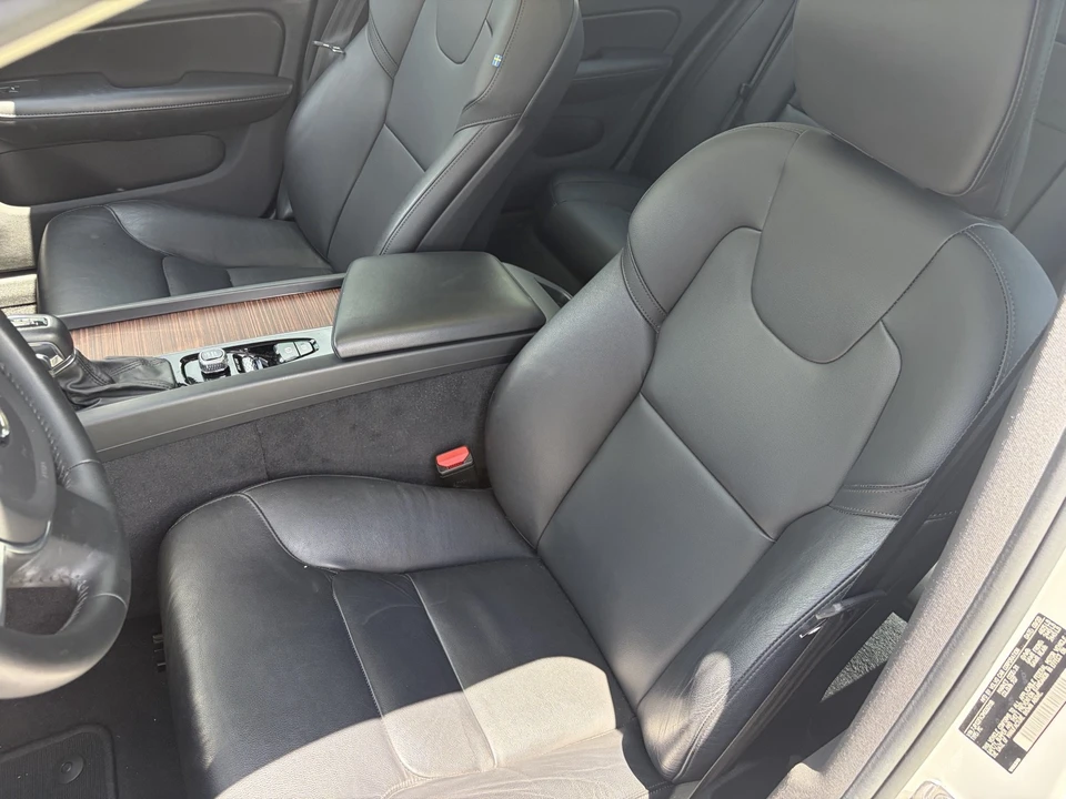 2021 Volvo S60 3rd Gen - Image 20 of 31