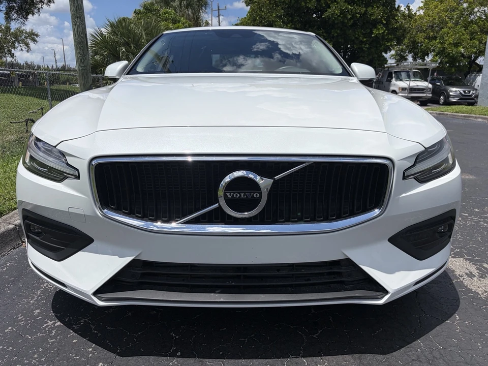 2021 Volvo S60 3rd Gen - Image 5 of 31