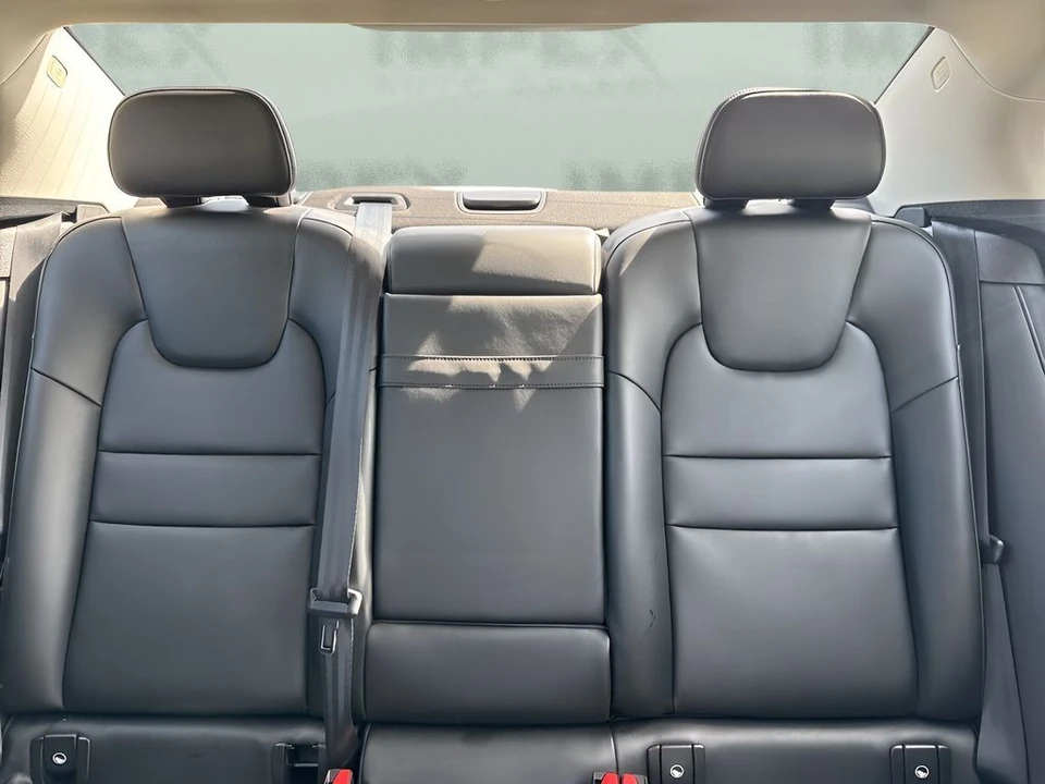 2021 Volvo S60 3rd Gen - Image 11 of 31